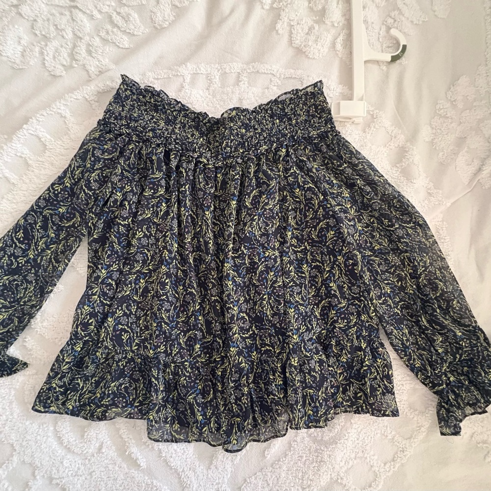 Floral Off-Shoulder Blouse